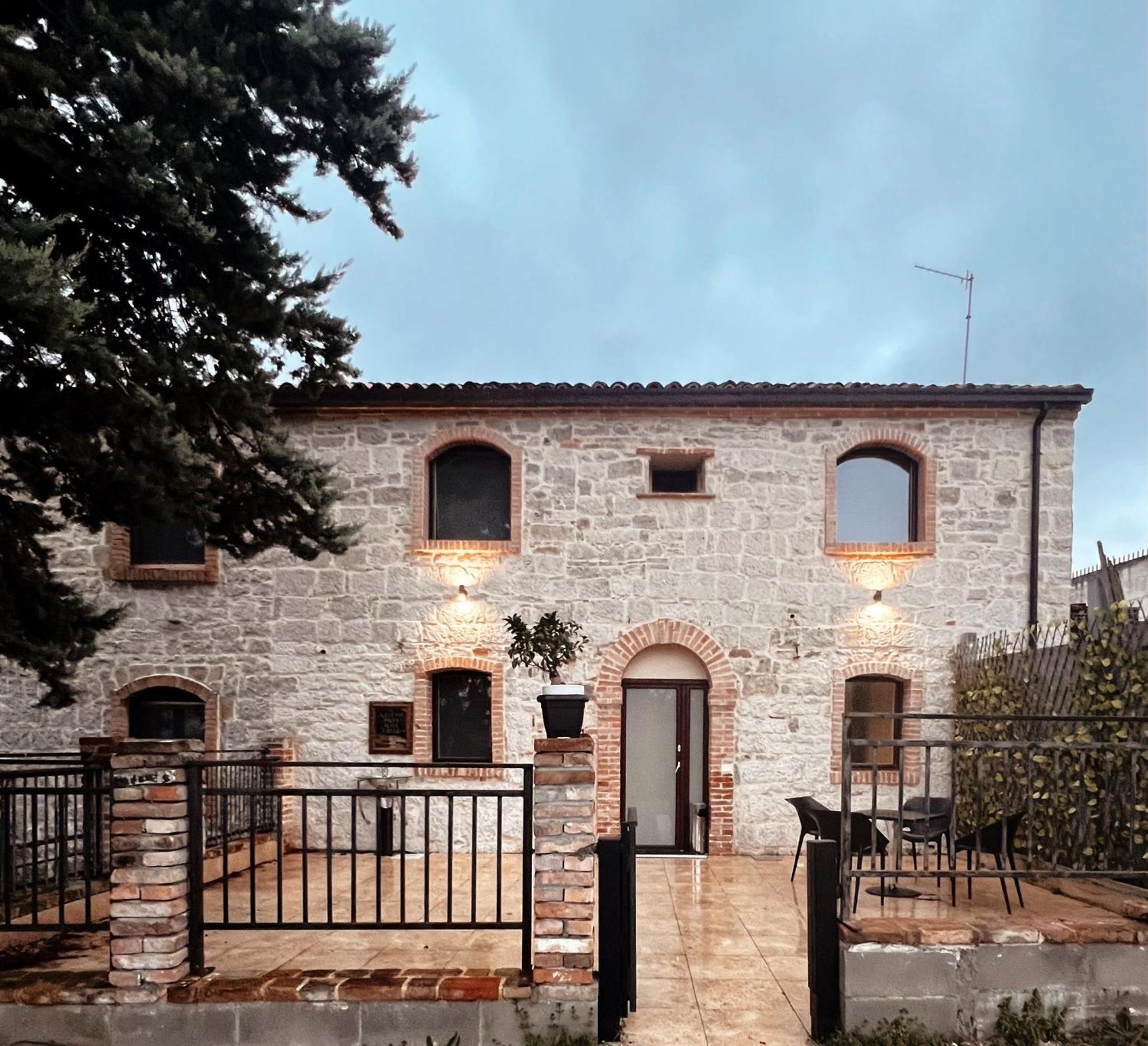 Fuori Borgo Bed and Breakfast Καμπομπάσο Εξωτερικό φωτογραφία